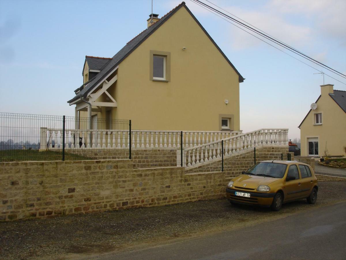 Gite Argouges Villa Exterior photo